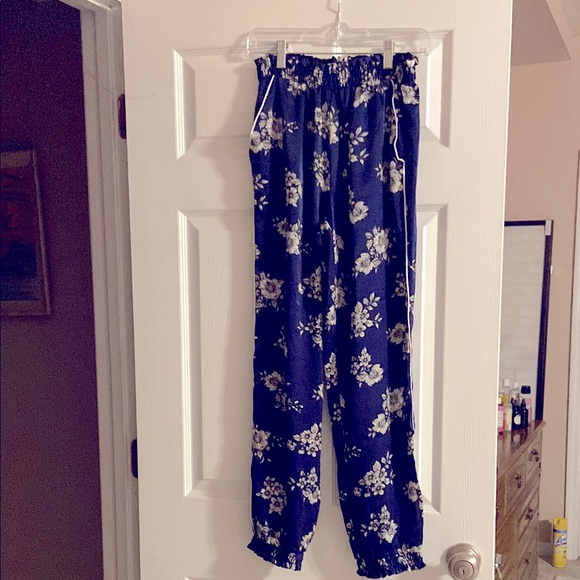 Venus Pajama Bottoms - Picture 1 of 7